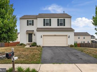 566 Garden Gate Dr, Stephens City, VA