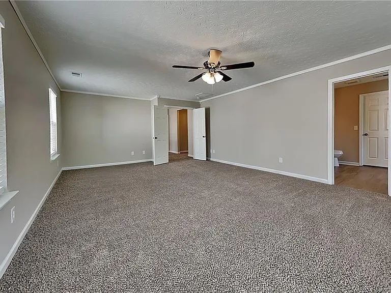 3118 Farmstead Ct — Photo 18
