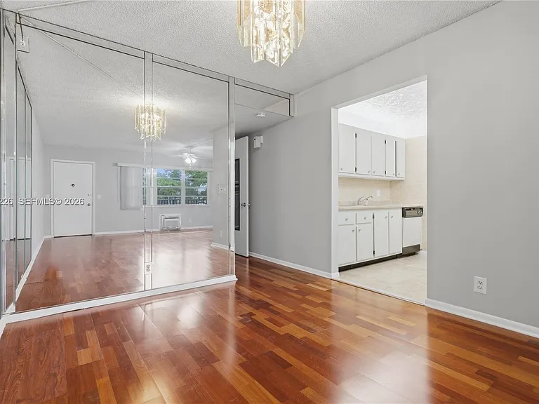 151 SW 134th Way #206N — Photo 7