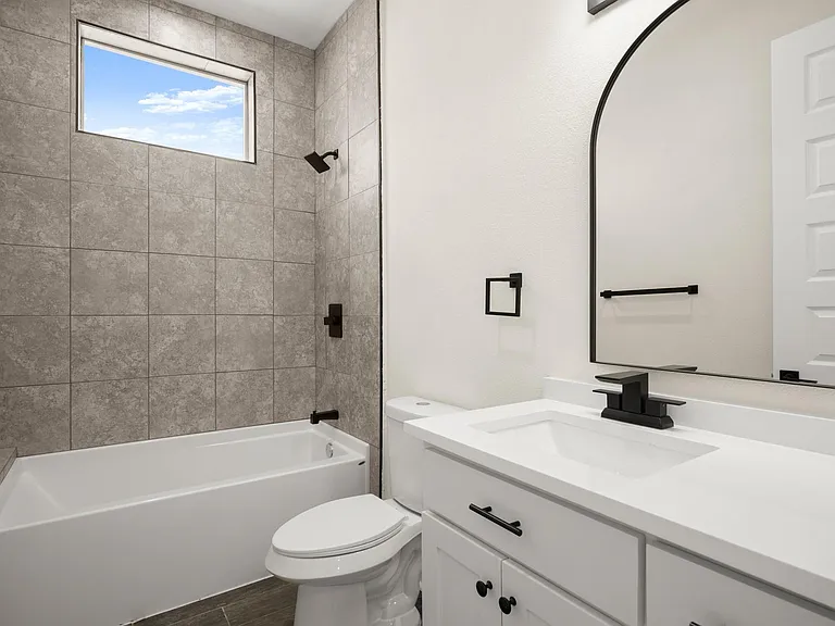 2401 Thurber Ln — Photo 19
