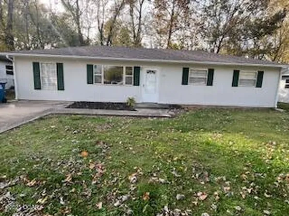 302 Saint James St, Neosho, MO 64850