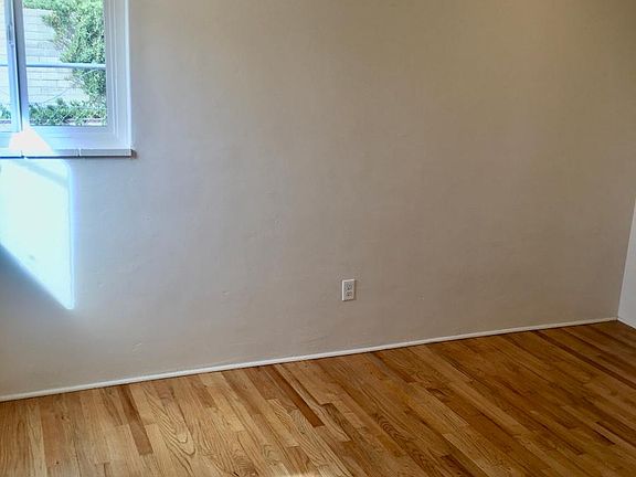 4th image of 1901 Alta Vista Dr