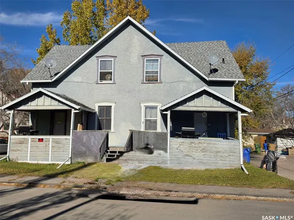 722 17th Avenue, Regina, SK S4N 0Z4
