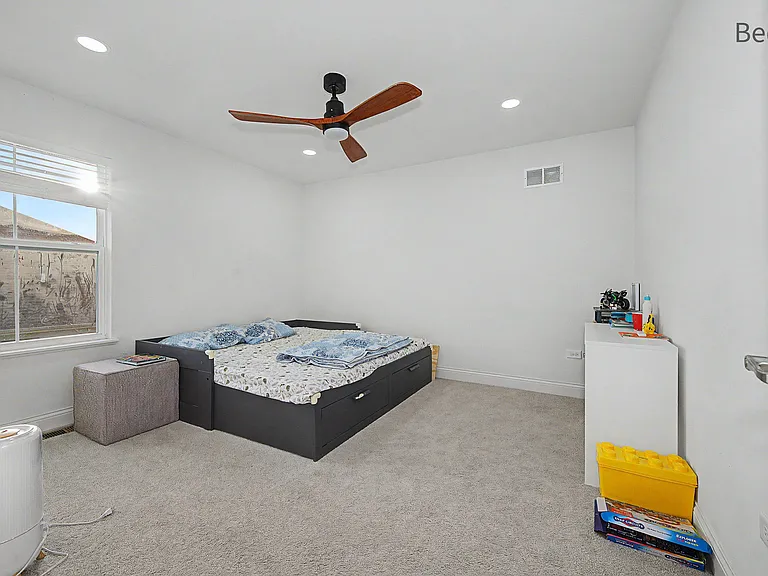 25428 W Rocky Creek Rd — Photo 25