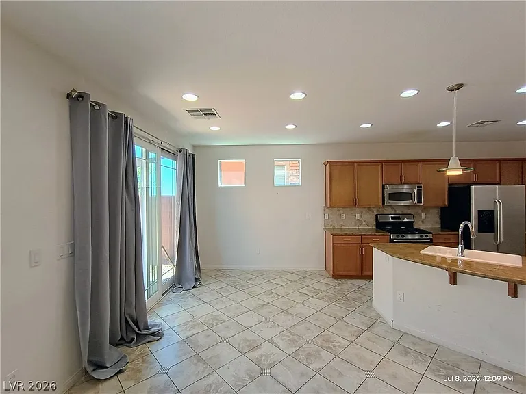 2316 Malaga Peak St — Photo 6