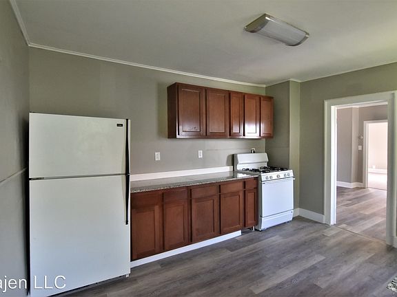 2nd image of 19 Mitchell Ave #2