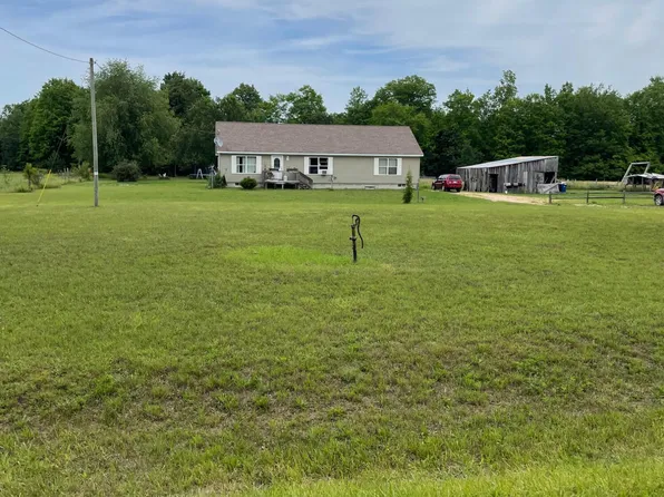 12416 Johnson Rd, Kaleva, MI 49645