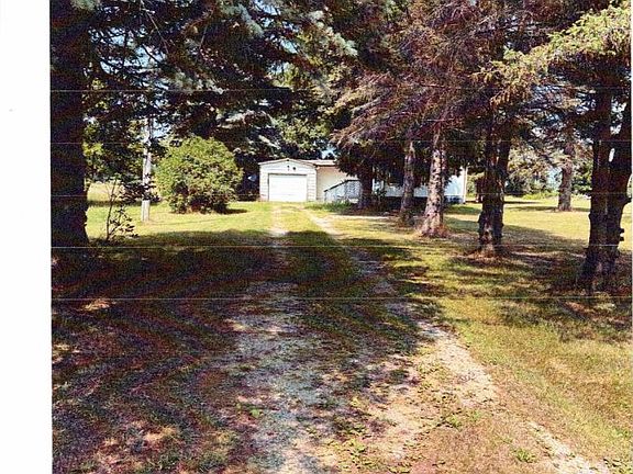 2nd image of 4877 Shabbona Rd