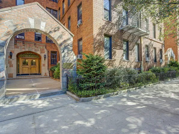 41-41 41st Street image 29 of 29