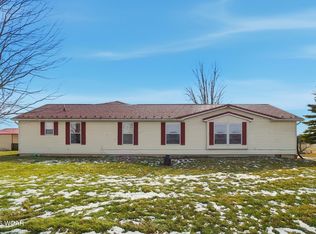 20228 Fairmount Rd, Wapakoneta, OH 45895