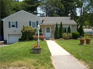 40 Butternut Ridge Rd, Waterbury, CT 06706