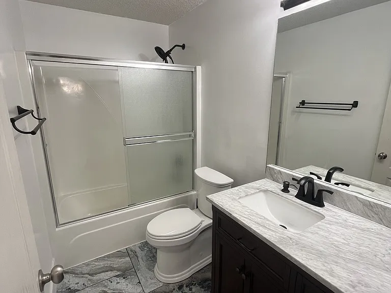 723 Iron Horse Dr — Photo 19