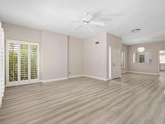 2nd image of 44239 Venice Ct
