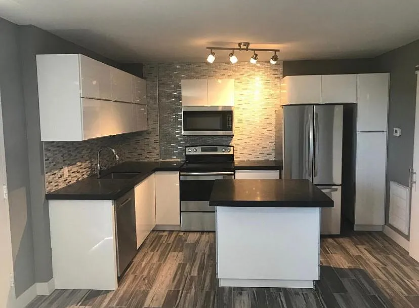 430 S Maryland Parkway — Photo 4