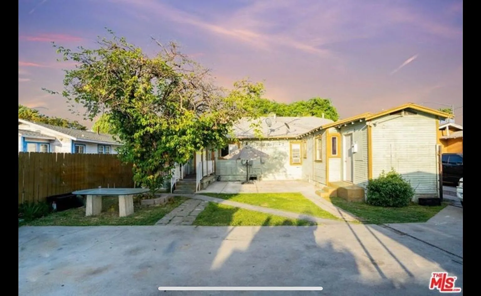 Miles Ave, Huntington Park — Photo 2