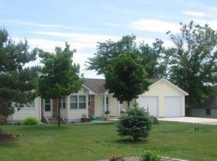 3084 County Road 12 S, Buffalo, MN 55313