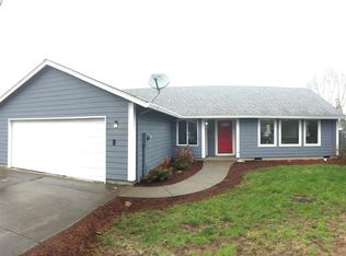 555 SE Dance Dr, Estacada, OR 97023