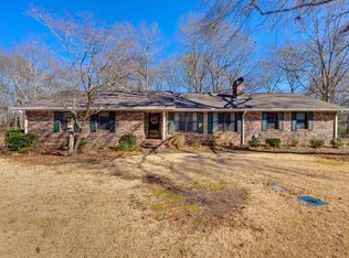 47 Village Dr, Thorsby, AL 35171