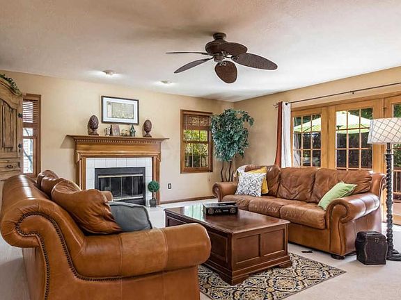 2nd image of 4995 Workingham Dr