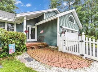 1 Pheasant Ln, Manchester, NH 03109