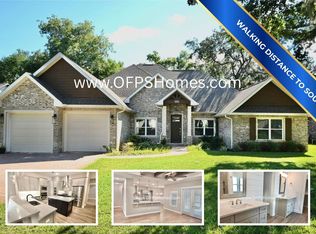 1438 E Shores Blvd, Gulf Breeze, FL 32563