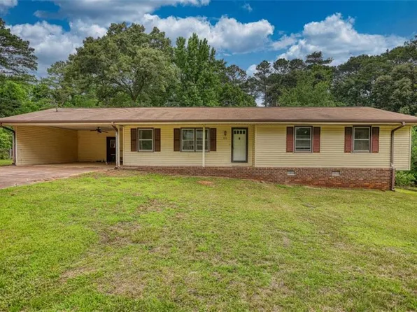 755 Navajo Trl, Covington, GA 30016
