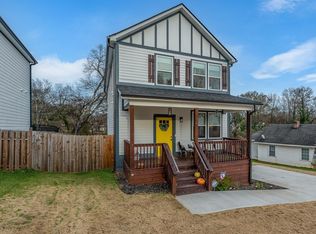 14 Blackwood St, Greenville, SC 29611