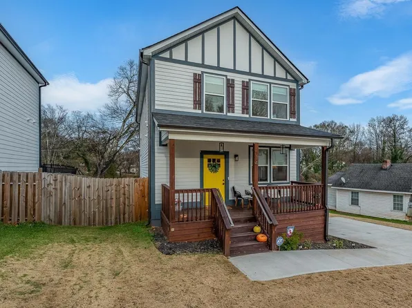 14 Blackwood St, Greenville, SC 29611