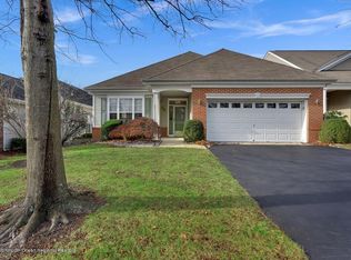 74 Greenways Ln, Lakewood, NJ