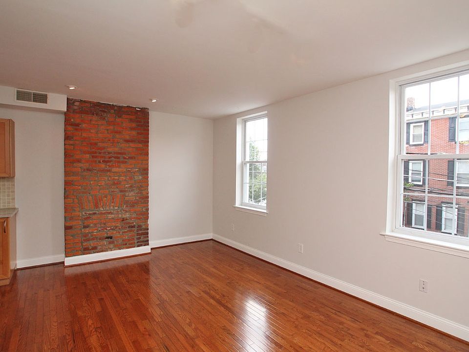 1st image of 1757 Frankford Ave #2