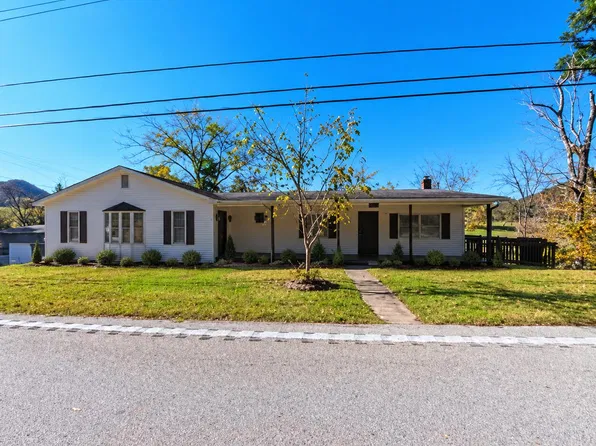 2190 McKee Rd, Irvine, KY 40336