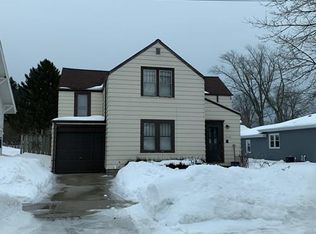 2605 School St, Two Rivers, WI 54241