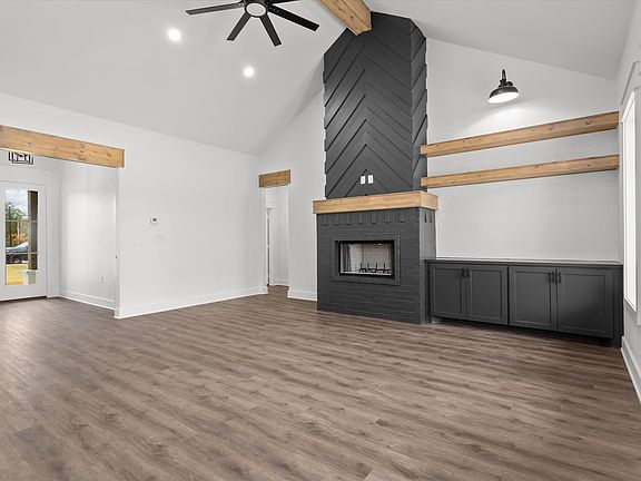 5th image of 17747 Jayleen Ln