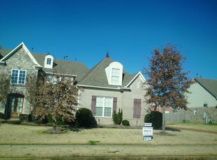 12270 S Fork Dr, Arlington, TN 38002