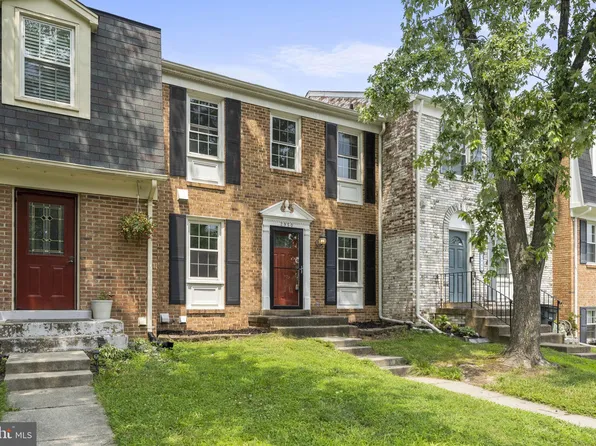 2950 Seminole Rd, Woodbridge, VA 22192