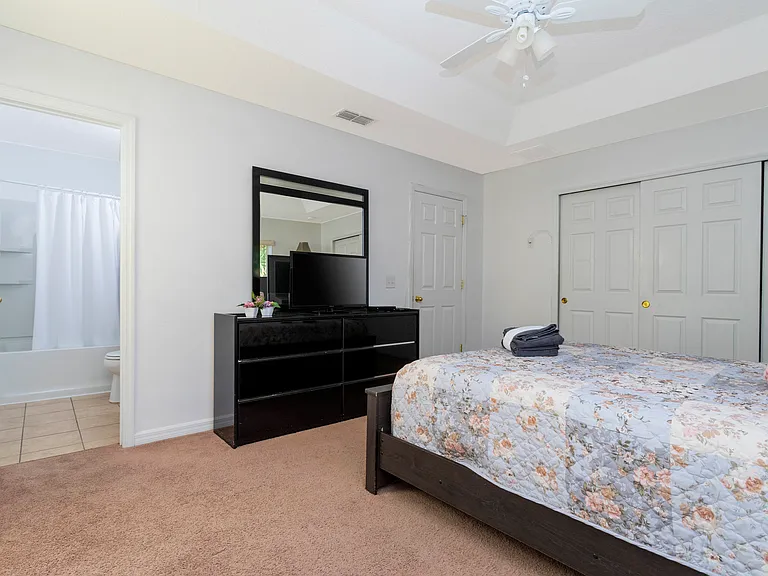5122 Dominica Dr — Photo 24