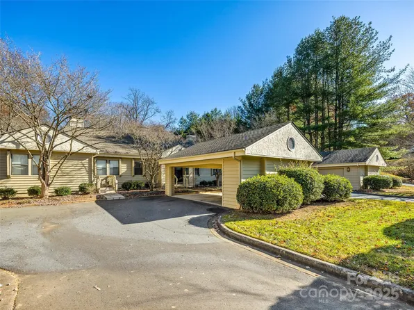 3602 Angelus Cir, Asheville, NC 28805