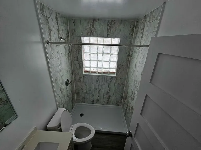 848 Pool Ave #5 — Photo 5