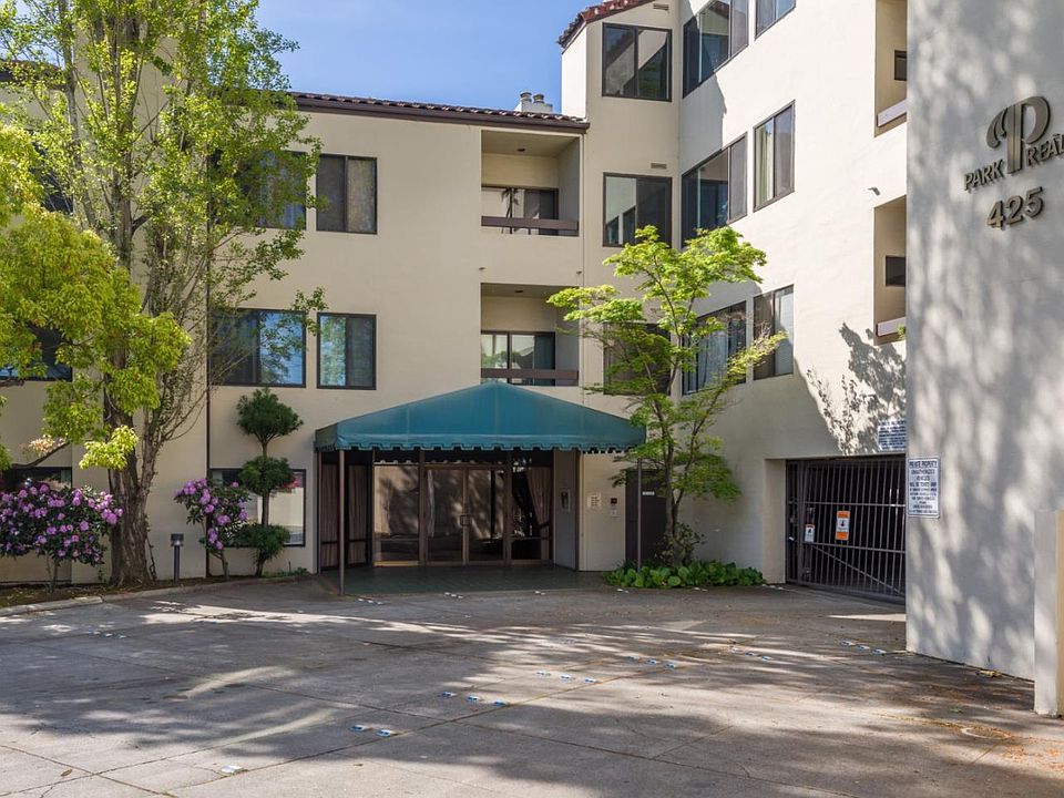 1st image of 425 N El Camino Real Unit 211