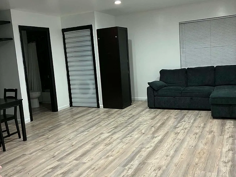1338 Riderwood Ave — Photo 2
