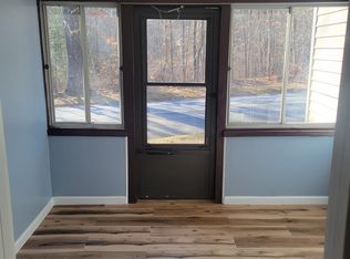 47 Shadow Ln, Cromwell, CT 06416