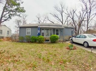 213 Summit Ave #2, Manhattan, KS 66502