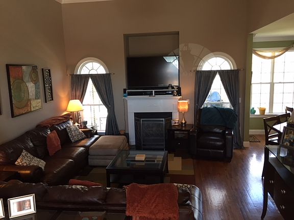 Bright & airy living room
