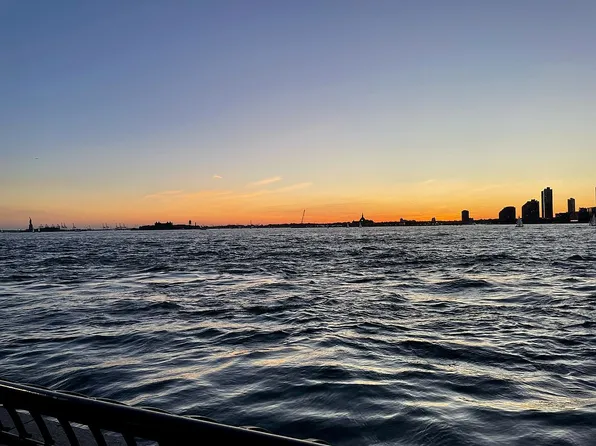 21 S End Ave APT 207, New York, NY 10280