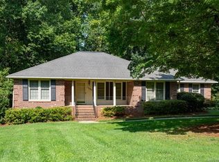 1533 Cripple Creek Rd, Kannapolis, NC 28081