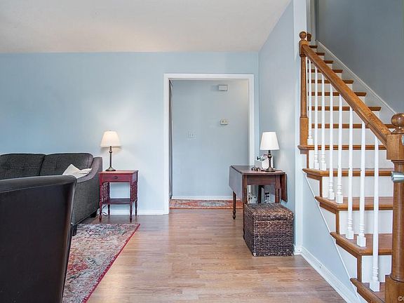 5th image of 6462 Lakeway Dr