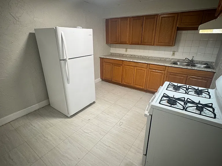 4127 Minnesota Ave #2 — Photo 5