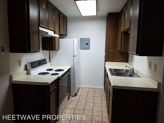 4th image of 4378 Campus Ave APT 2