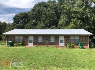 135 Sycamore Ln, Athens, GA 30605