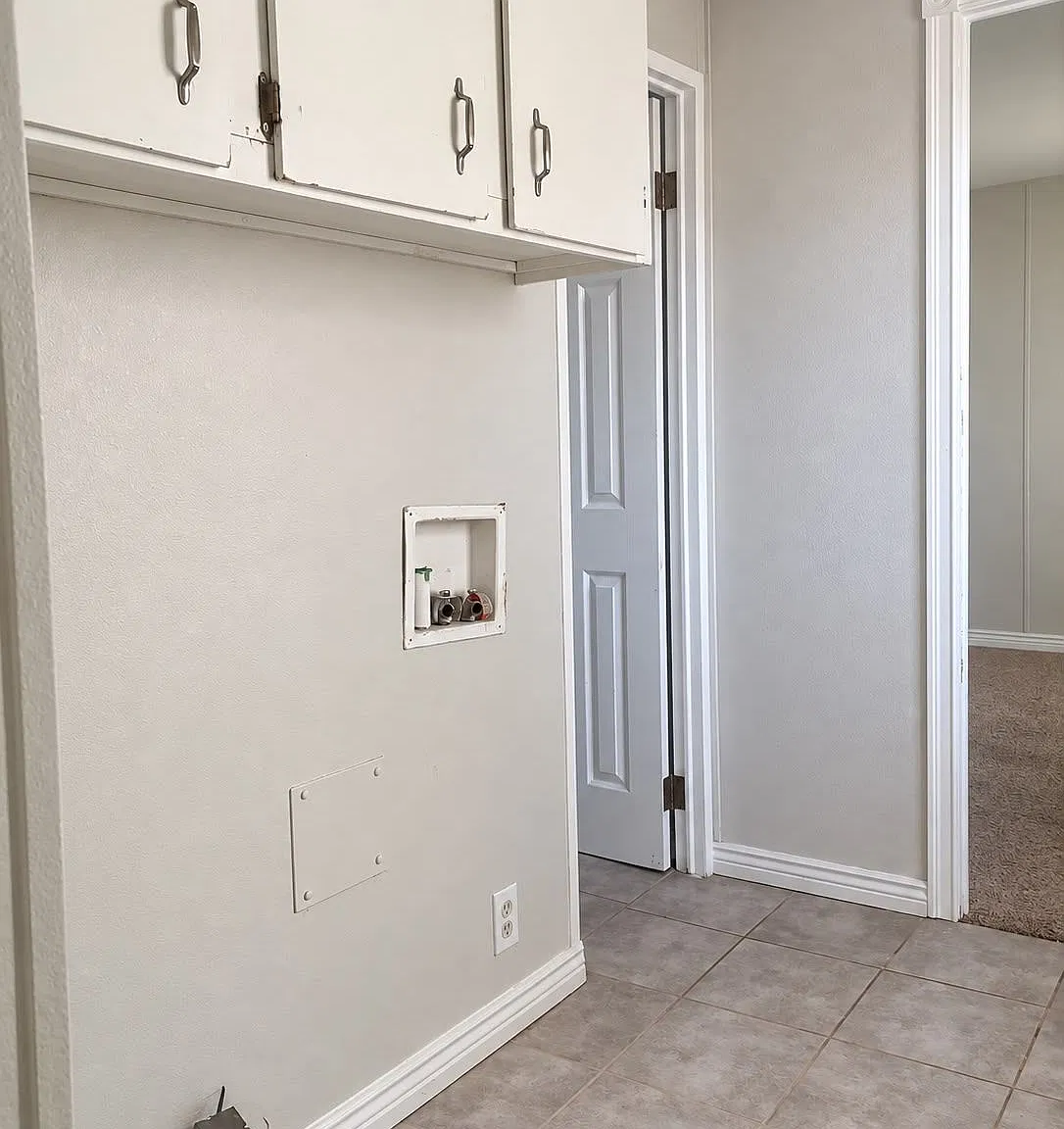2 bed, 1.0 bath, $1,230 — Photo 4